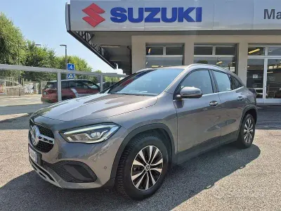 Usata Mercedes GLA180 Premium 136 CV (100 kW) 2021 Other SUV