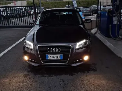 Usata Audi A3 Sportback Ambition 105 CV (77 kW) 2012 Utilitaria
