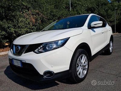 Usado Nissan Qashqai Acenta 116 CV (85 kW) 2015 Blanco SUV