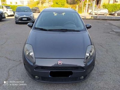 Usata Fiat Punto Lounge 85 CV (62 kW) 2014 Grigio Berlina