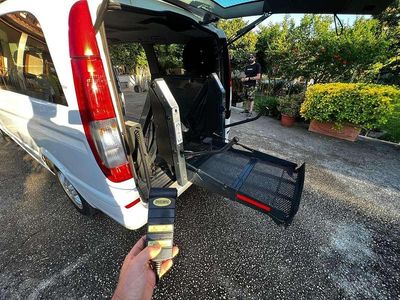 Usata Mercedes Viano 150 CV (110 kW) 2004 Bianco Monovolume