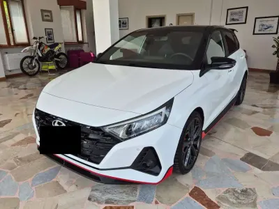 Usata Hyundai i20 N Performance 204 CV (150 kW) 2024 Bianco Utilitaria