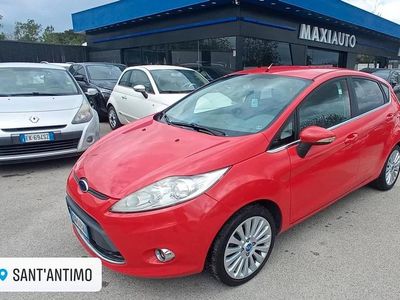 Usata Ford Fiesta Titanium 81 CV (59 kW) 2009 Rosso Utilitaria