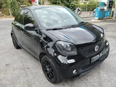 Usata Smart ForFour Passion 71 CV (52 kW) 2018 Nero Utilitaria