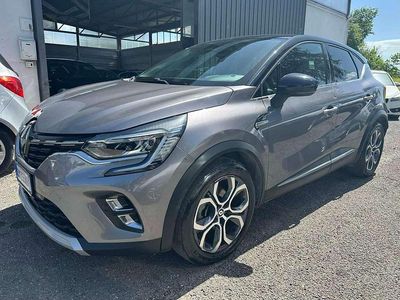 Usata Renault Captur Techno 94 CV (69 kW) 2023 Grigio SUV