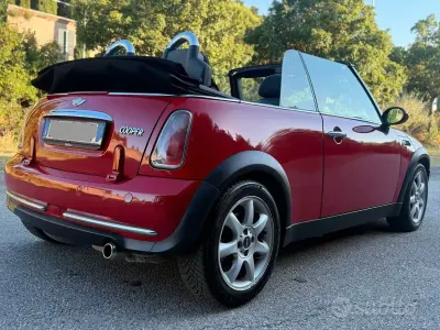 Usata Mini Cooper Cabriolet 120 CV (88 kW) 2008 Cabrio