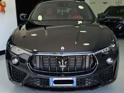 Begagnad Maserati Levante GT 330 HK (242 kW) 2021 Svart SUV