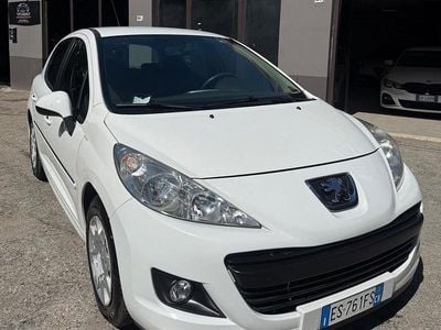 Usata Peugeot 207 70 CV (51 kW) 2013 Bianco Berlina