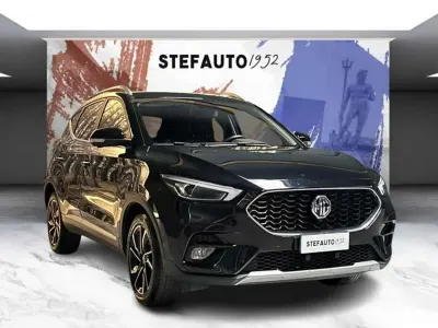 Usata MG ZS Luxury 106 CV (77 kW) 2023 Nero SUV