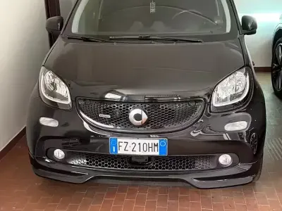 Begagnad Smart ForFour Brabus 71 HK (52 kW) 2019 Halvkombi