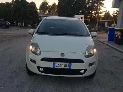 Usata Fiat Punto Evo 69 CV (50 kW) 2015 Bianco Utilitaria