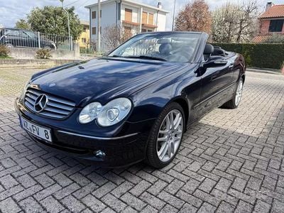 Usata Mercedes CLK320 218 CV (160 kW) 2003 Blu Cabrio