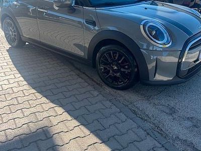 Usata Mini ONE Classic 75 CV (55 kW) 2022 Grigio Utilitaria