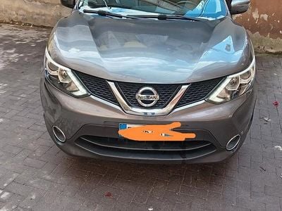 Usata Nissan Qashqai 115 CV (84 kW) 2015 Grigio SUV