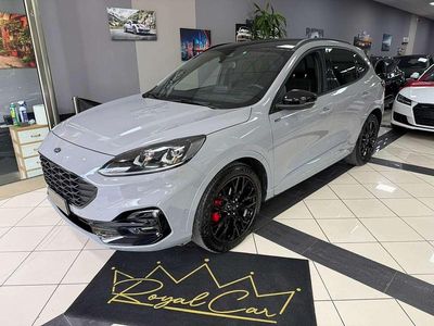 Usata Ford Kuga ST-Line 152 CV (111 kW) 2023 Grigio SUV