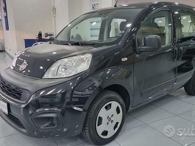 Usata Fiat Qubo Lounge 77 CV (56 kW) 2017 Nero Monovolume