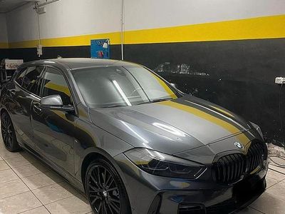 Usata BMW 118 M Sport 150 CV (110 kW) 2021 Grigio Utilitaria