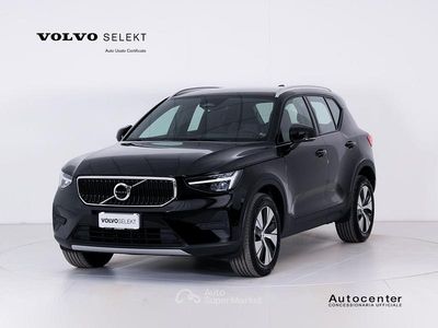 Nero Usata 2022 Volvo XC40 Core SUV | 29.900 € (Cara)