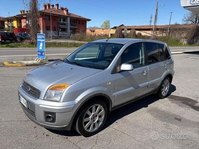 Usata Ford Fusion Titanium 80 CV (58 kW) 2009 Grigio Utilitaria