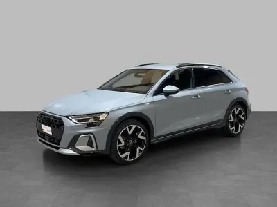 Usata Audi A3 Ambiente 204 CV (150 kW) 2025 Grigio freccia perla Berlina