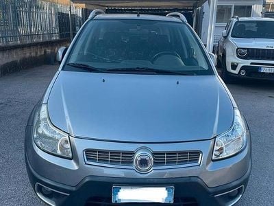 Usata Fiat Sedici 135 CV (99 kW) 2009 Grigio SUV