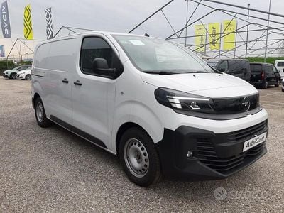 Nuova Opel Vivaro-e Combi 120 CV (88 kW) 2025 Bianco Monovolume