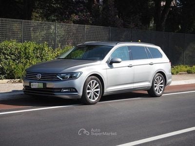 Usata VW Passat Executive 150 CV (110 kW) 2017 Grigio Station wagon