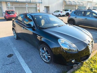 Usata Alfa Romeo Giulietta 120 CV (88 kW) 2015 Nero Berlina