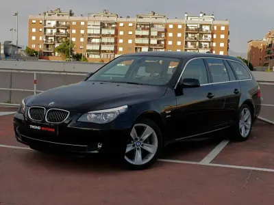 Usata BMW 530 Comfort Edition 235 CV (172 kW) 2009 Nero Station wagon