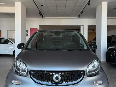 Usata Smart ForTwo Cabrio Passion 71 CV (52 kW) 2017 Grigio Cabrio