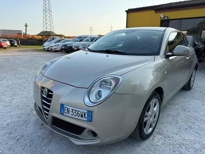 Usata Alfa Romeo MiTo 70 CV (51 kW) 2013 Marrone Utilitaria