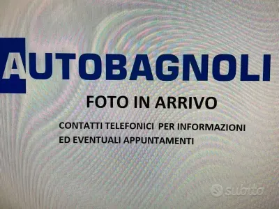 Usata Peugeot e-208 Allure 56 kW (77 CV) 2021 Grigio Utilitaria