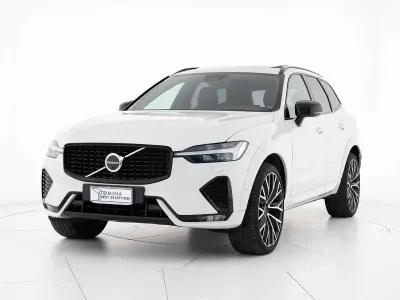 Usata Volvo XC60 Plus 197 CV (144 kW) 2022 Bianco SUV