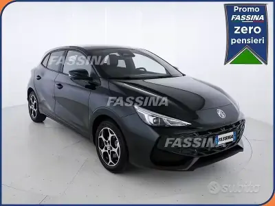 Nuova MG MG3 Luxury 102 CV (75 kW) 2026 Nero Utilitaria