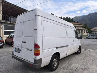 Mercedes Sprinter