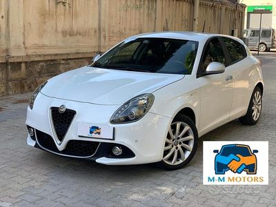 Usata Alfa Romeo Giulietta Super 120 CV (88 kW) 2017 Bianco Berlina