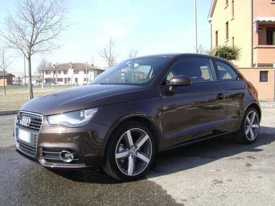 Usata Audi A1 Ambition 122 CV (89 kW) 2010 Marrone Utilitaria
