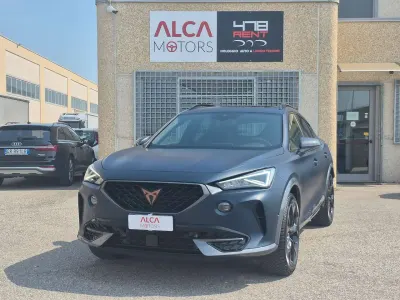 Usata Cupra Formentor VZ 310 CV (228 kW) 2022 Petrol blue opaco SUV