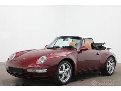 Usata Porsche 911 Carrera Cabriolet 285 CV (209 kW) 1997 Rosso Cabrio