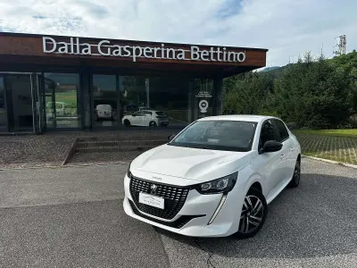 Usata Peugeot 208 Active 75 CV (55 kW) 2023 Bianco Utilitaria