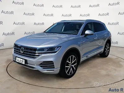 Usata VW Touareg Advance 286 CV (210 kW) 2018 Grigio SUV