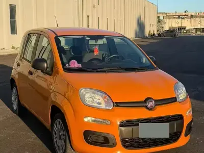 Usata Fiat Panda Lounge 69 CV (50 kW) 2017 Utilitaria
