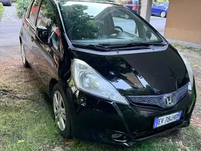 Usata Honda Jazz SI 99 CV (72 kW) 2014 Nero Utilitaria