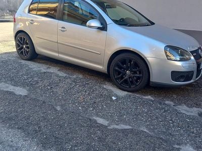 Usata VW Golf V 2005 Utilitaria