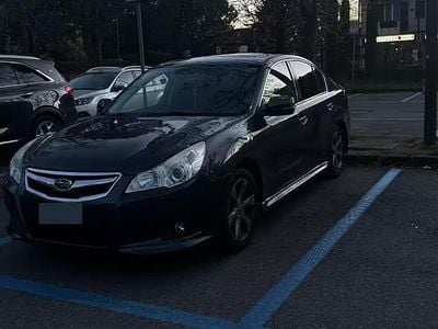 Usata Subaru Legacy 150 CV (110 kW) 2009 Blu Berlina