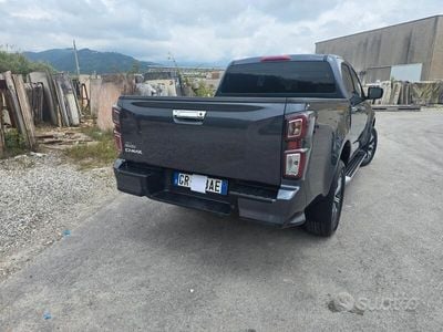 Isuzu D-Max