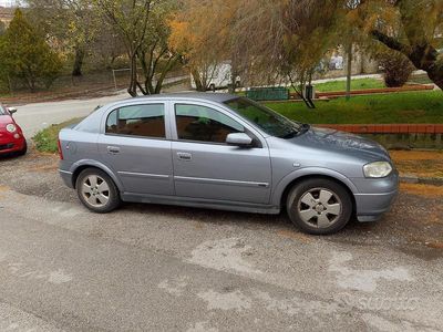 Usata Opel Astra Elegance 80 CV (58 kW) 2003 Grigio Berlina