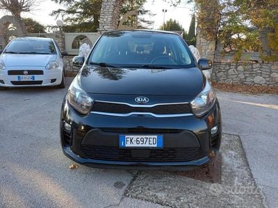 Usata Kia Picanto 66 CV (48 kW) 2017 Nero Utilitaria