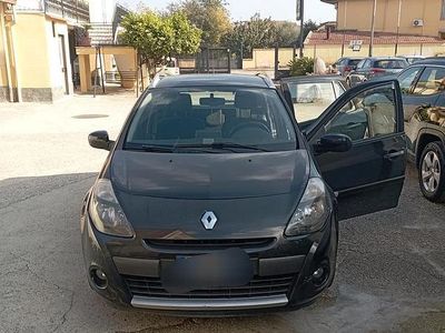 Usata Renault Clio GrandTour 105 CV (77 kW) 2010 Nero Station wagon