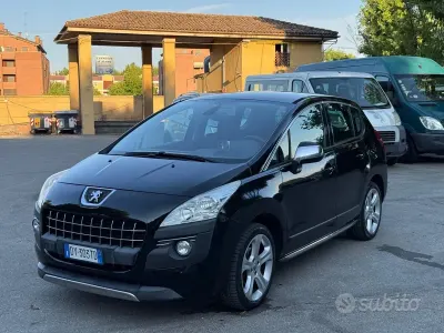 Usata Peugeot 3008 Outdoor 109 CV (80 kW) 2010 Nero Station wagon